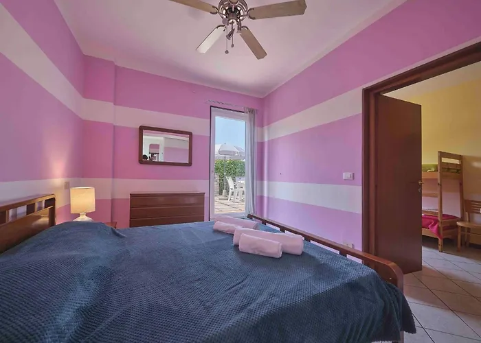 Vakantiehuis Mit Seeblick Und Privatem Garten By Interhome *