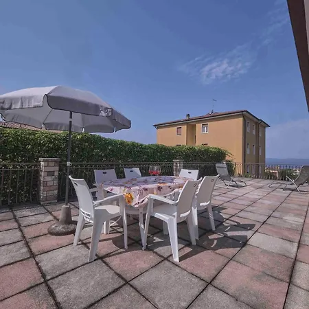 Dom wakacyjny Mit Seeblick Und Privatem Garten By Interhome *